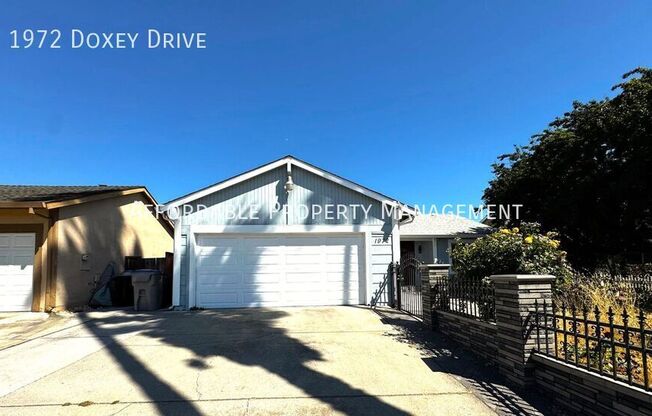 1972 DOXEY DR