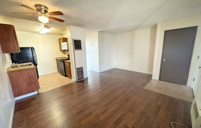Laurel Apartments