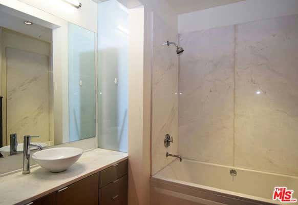 Studio, 1 bath, 1,112 sqft, $3,800, Unit 605