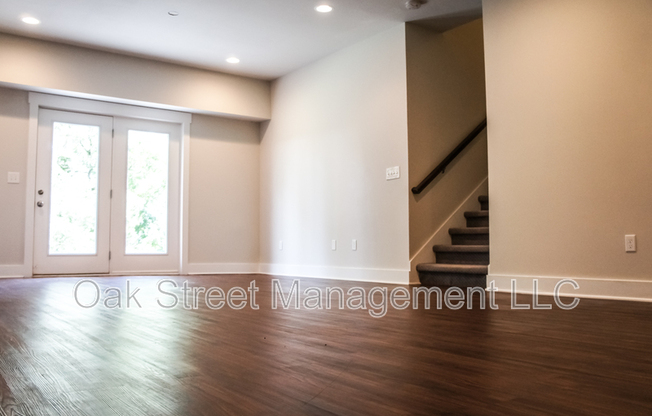 6396 FAIRVIEW