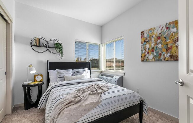 HALF OFF FIRST TWO MONTHS RENT! Beautiful Kingwood Loft Apartments