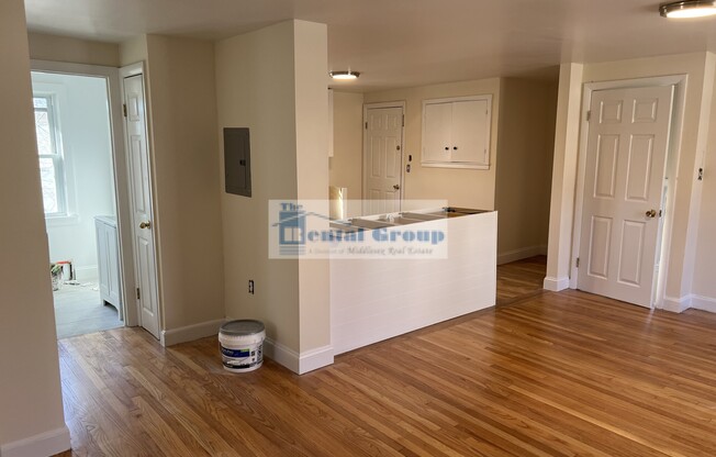 10 PINE ST