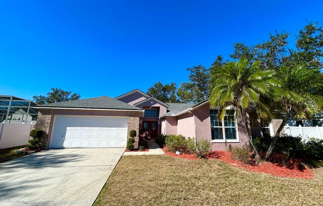 Stunning 4/2 Single Family Home with Pool Located in Temple Grove Estates!