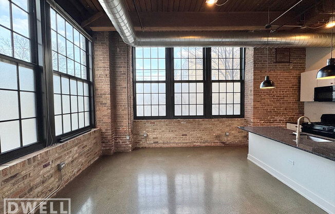 1435 West 15th Street