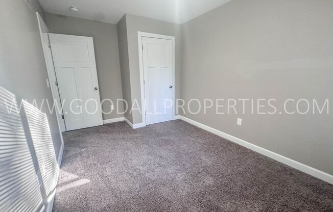 3 beds, 1.5 baths, $1,475