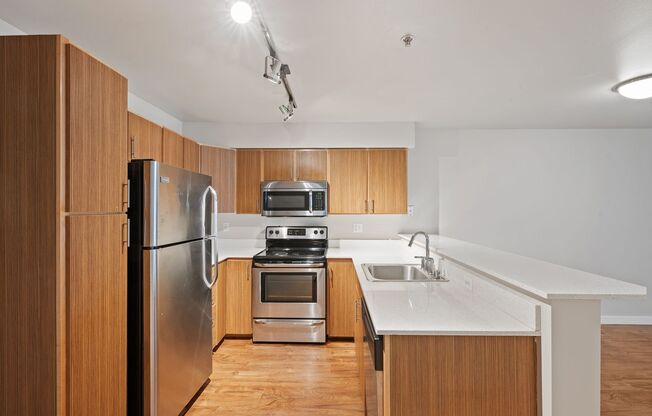 2 beds, 1 bath, 750 sqft, $2,150, Unit 502