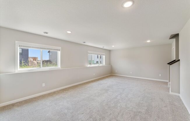 4 beds, 3.5 baths, 2,352 sqft, $3,850, Unit 10038