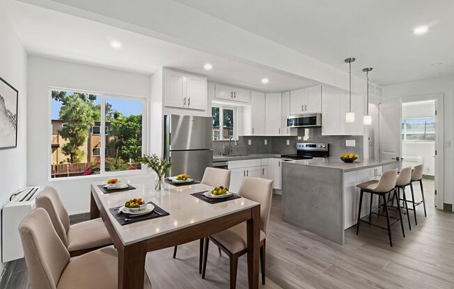 Welcome to Rockford Gardens!