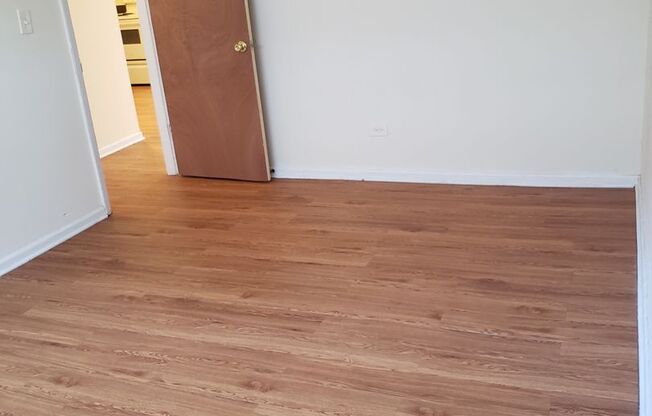 401 - KENMORE OR LESS LLC