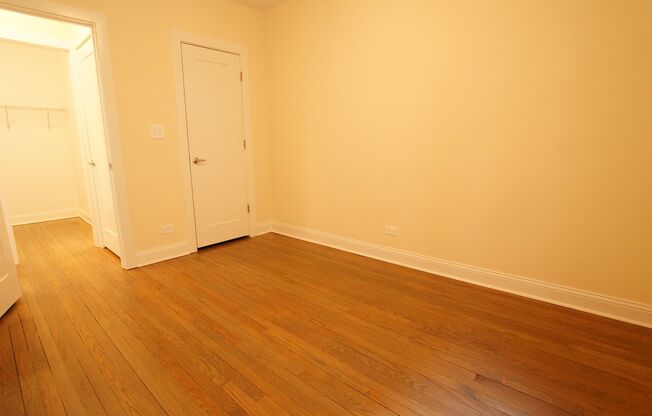 1 bed, 1 bath, 555 sqft, $1,895, Unit 2645-3E