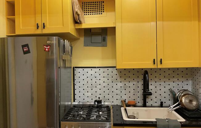 860 GRAND CONCOURSE