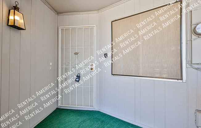 13610 N 108 DR
