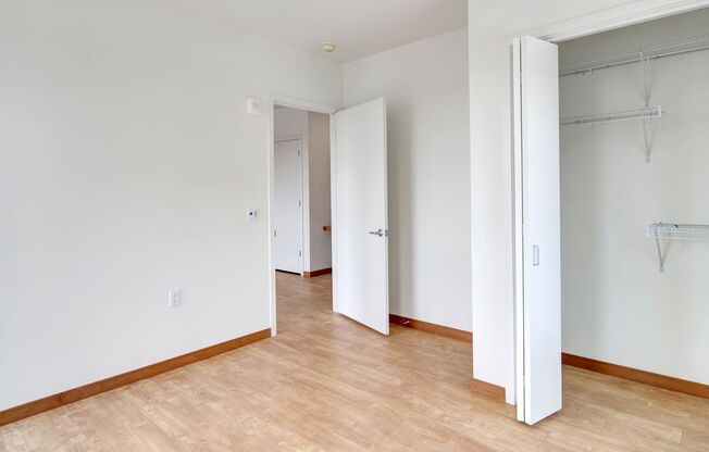 2 beds, 1 bath, 751 sqft, $1,310, Unit A301