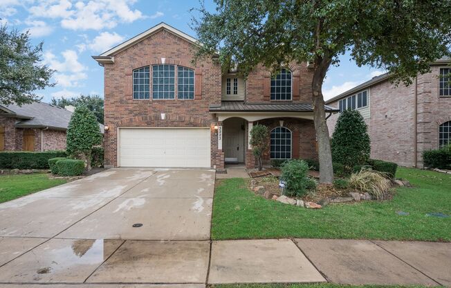 Grand Prairie Home over 2200 Sqft!  Mansfield ISD