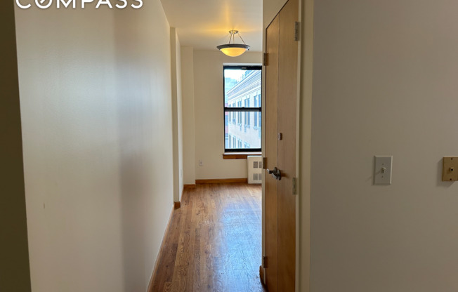 2 beds, 1 bath, $2,796, Unit 6A