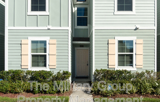 425 RUNNING WOODS ST