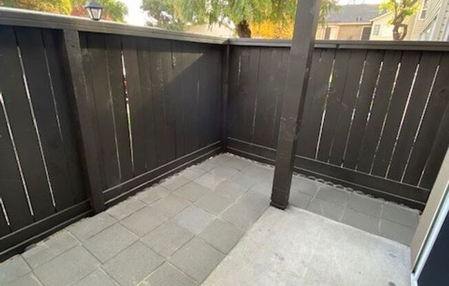 2 beds, 2 baths, 900 sqft, $1,995, Unit 103