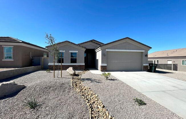 Brand New Beautiful 4 Bedroom Home in New Kingman Crossing Neighborhood! TEANANT OCCUPIED PLEASE DO NOT DISTURB THE TENANTS.