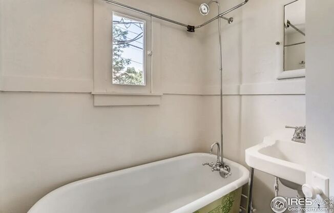 Charming Historic Carriage Home Steps from Pearl Street - Boulder Living at Its Finest!