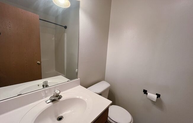 2 beds, 2 baths, $950