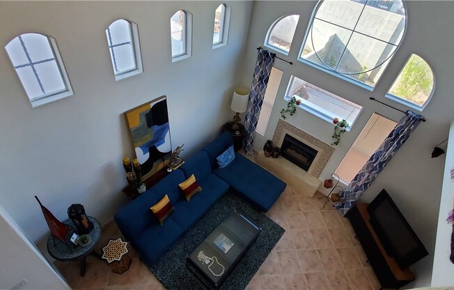 8722 VILLA JEREMIAH LN