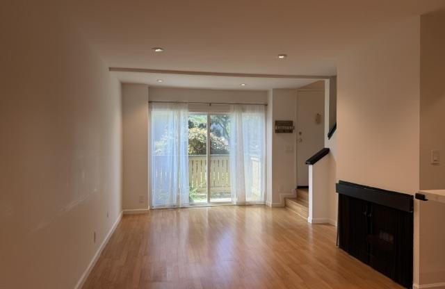 387 IMPERIAL WAY
