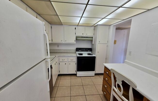 1 BED 1 BATH APARTMENT | HOLLYWOOD