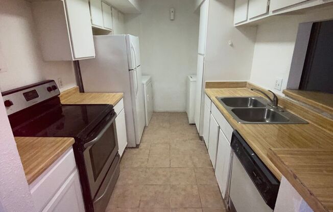 1 bed 1.5 bath