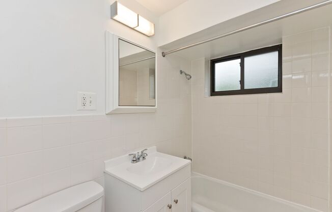 1 bed, 1 bath, $1,650, Unit 312