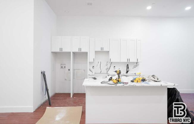 2 beds, 2 baths, $8,000, Unit 1B