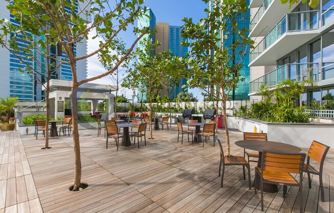 1 bed, 1 bath, $3,200