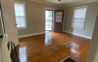 1 bed, 1 bath, 700 sqft, $795