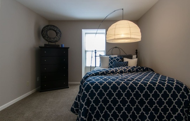 This is a picture of the second bedroom in an upgraded 980 square foot, 2 bedroom, 1 bath model apartment at Fairfield Pointe Apartments in Fairfield, Ohio.