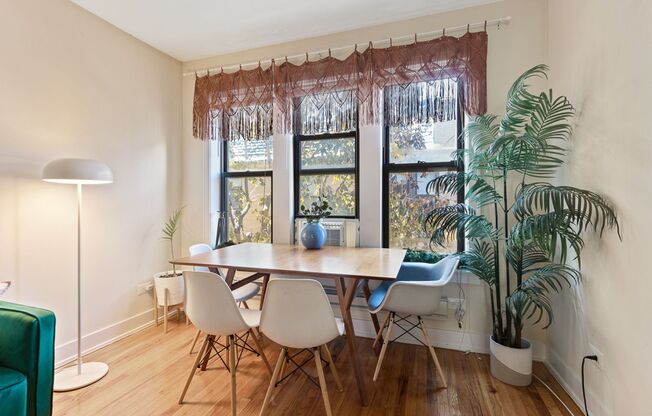 2 beds, 1 bath, 655 sqft, $2,650, Unit 617-B3