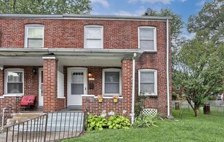 2710 Waldo Street Harrisburg, PA 17110