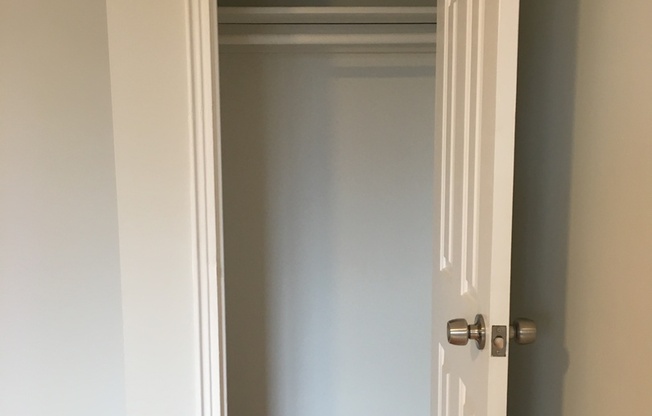 1 bed, 1 bath, 700 sqft, $1,750, Unit 203