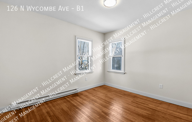126 N WYCOMBE AVE