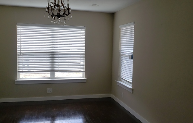 1607 WAVERLY