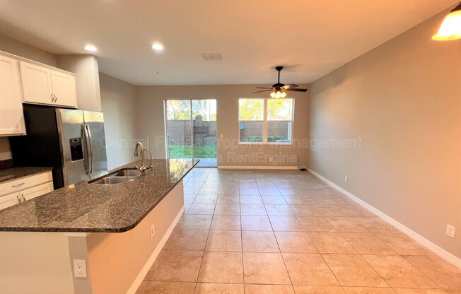 1123 PALMA VERDE PL