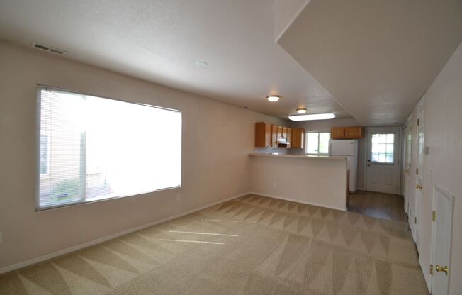 2 Bed 1.5 Bath Briargate Townhome w/AC