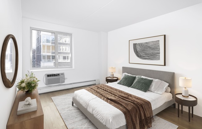 2 beds, 2 baths, $9,500, Unit 15E