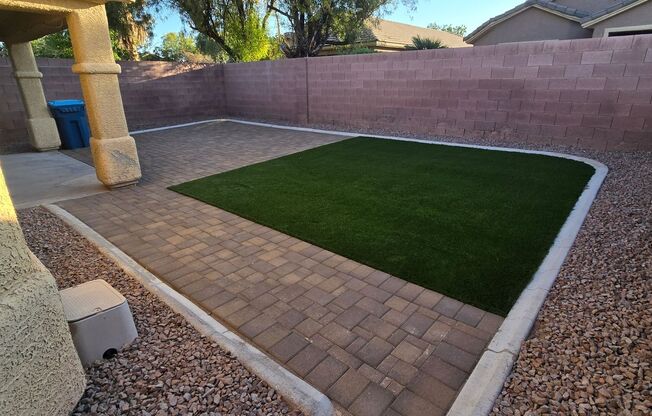 Fully Remodeled 3 bedroom Stallion Mountain Rental