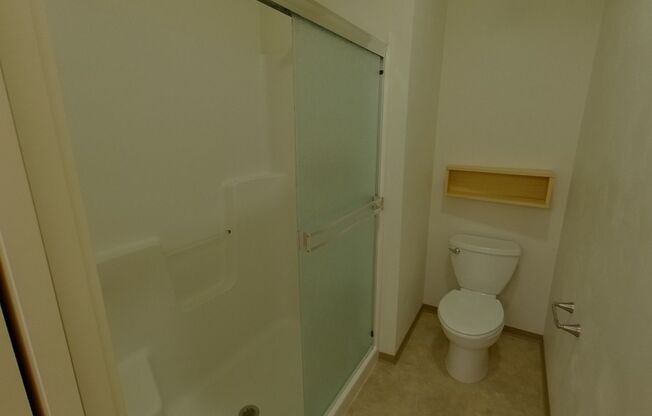 4 beds, 2.5 baths, 1,515 sqft, $3,600, Unit 31