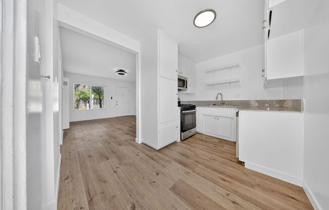 1 bed, 1 bath, 480 sqft, $2,025, Unit 009#C06