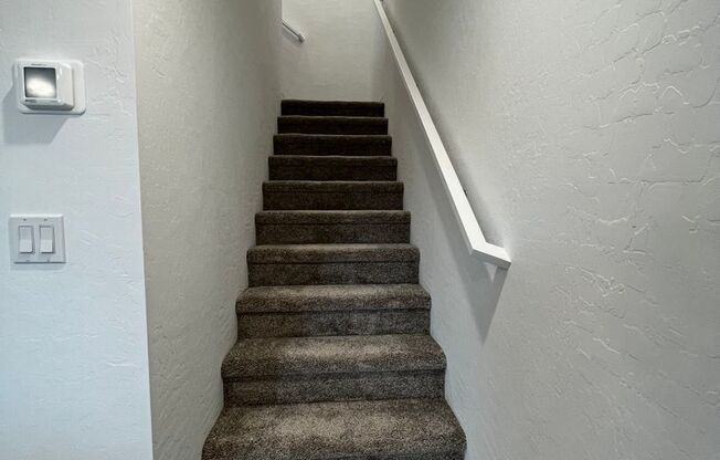 4 beds, 2.5 baths, $1,995, Unit 1