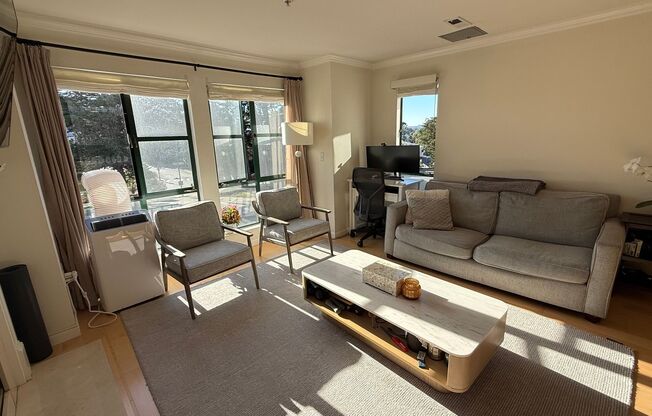 Epic REA - Amazing Spacious Twin Peaks 1 BR/1 BA Condo w/ Garage Parking
