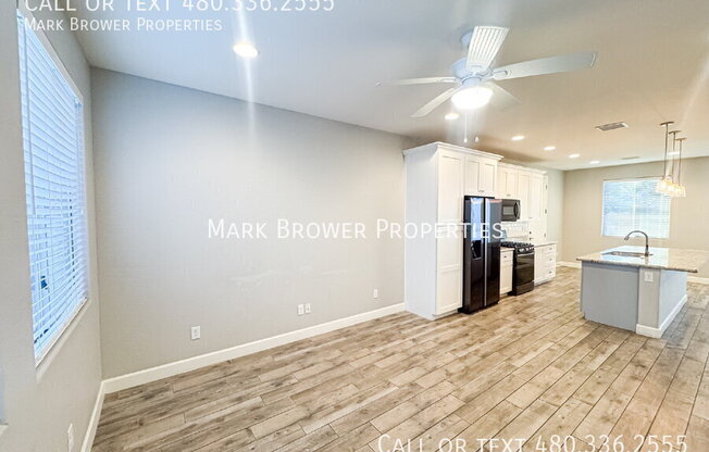1116 W AUBURN ST