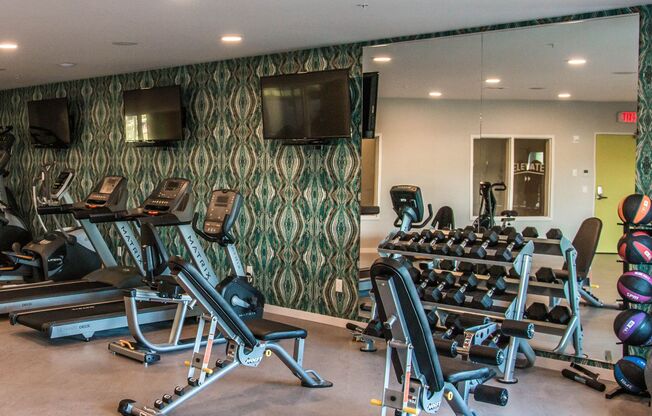 Studio, 1 bath, 534 sqft, $1,015, Unit 212