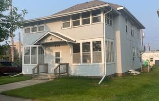 215 N 5th St - Groenwold