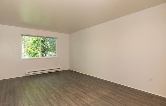 1 bed, 1 bath, 590 sqft, $1,450, Unit 208